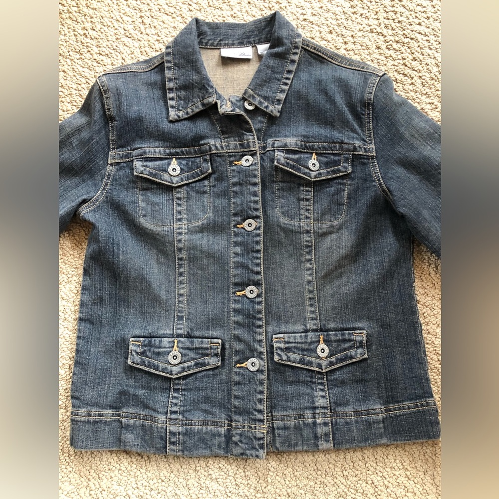 Chico’s Platinum denim jacket, size 0